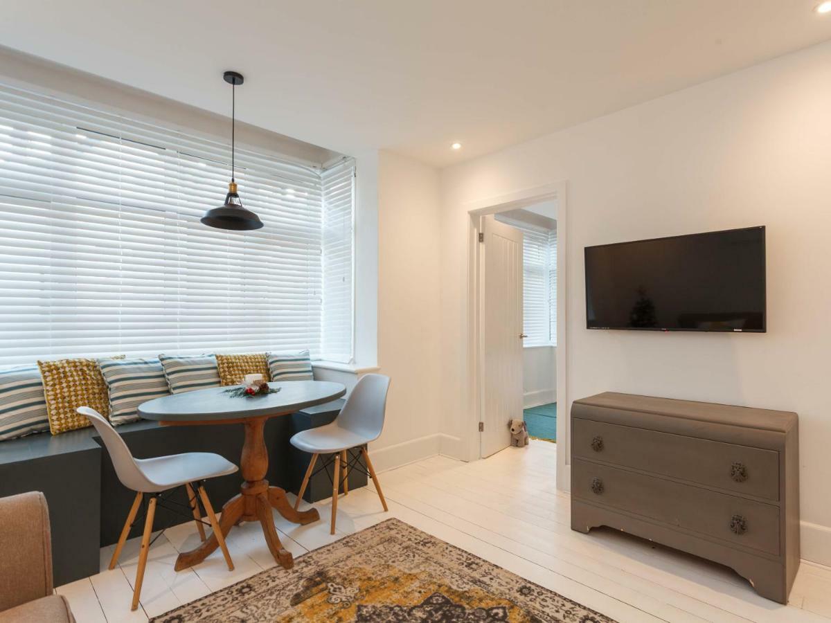 Dale House - Vivre Retreats Apartman Bournemouth Kültér fotó