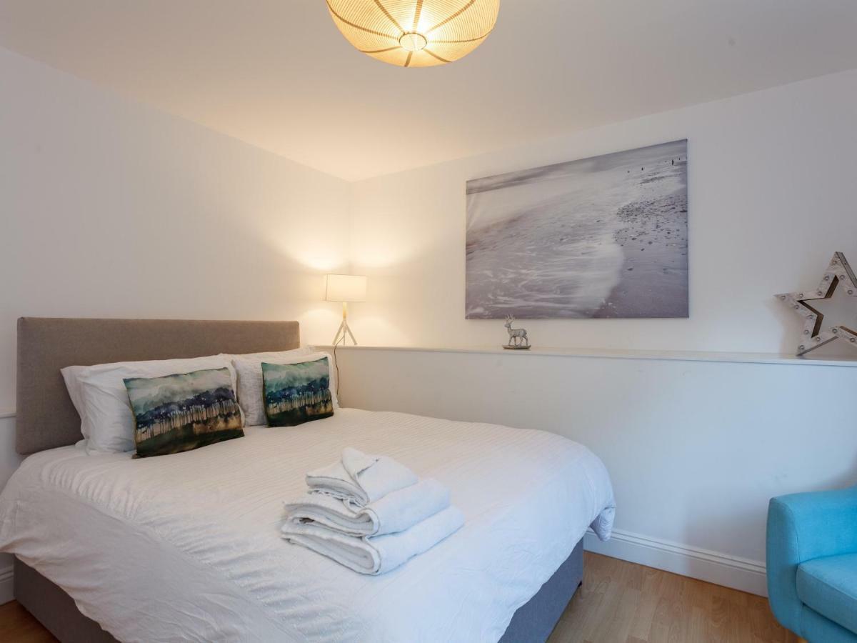Dale House - Vivre Retreats Apartman Bournemouth Kültér fotó